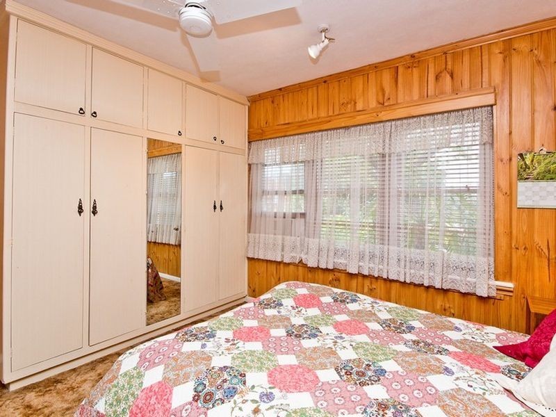 33 Harcourt Avenue, Clovelly Park SA 5042