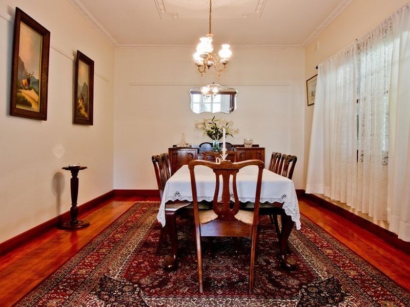 34 The Grove, Lower Mitcham SA 5062