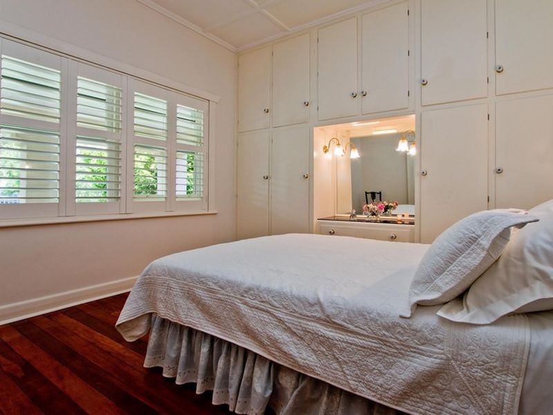 34 The Grove, Lower Mitcham SA 5062