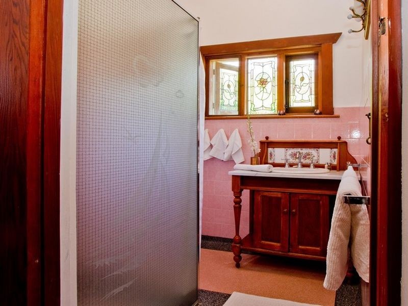 34 The Grove, Lower Mitcham SA 5062