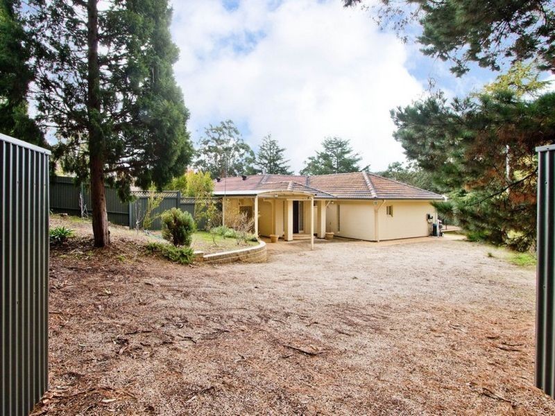 6 Emmett Road, Crafers West SA 5152