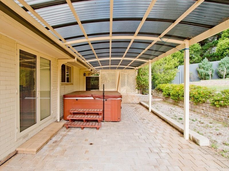 6 Emmett Road, Crafers West SA 5152