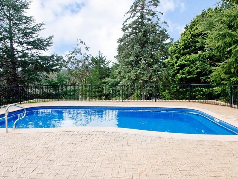 6 Emmett Road, Crafers West SA 5152