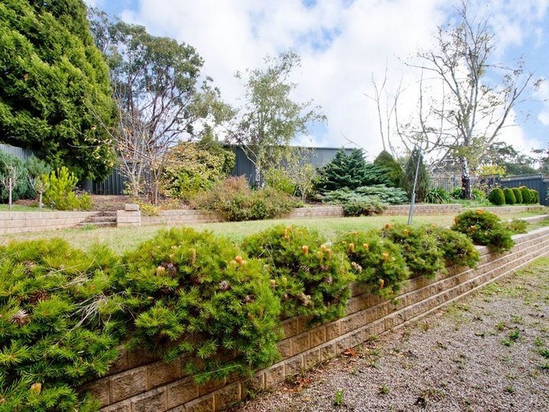 6 Emmett Road, Crafers West SA 5152