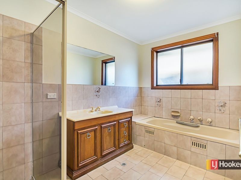 15 Nannigai Drive, Hallett Cove SA 5158