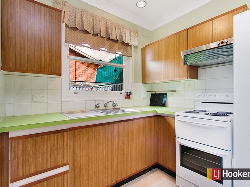 2/1A Dixon Street, Clarence Park SA 5034