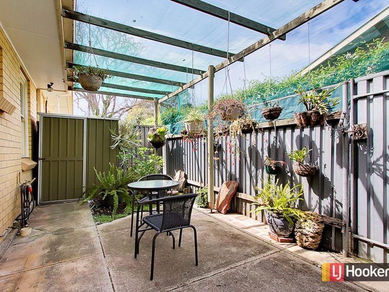 2/1A Dixon Street, Clarence Park SA 5034