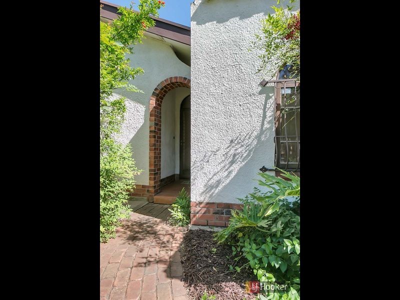 32 Minchinbury Terrace, Marion SA 5043