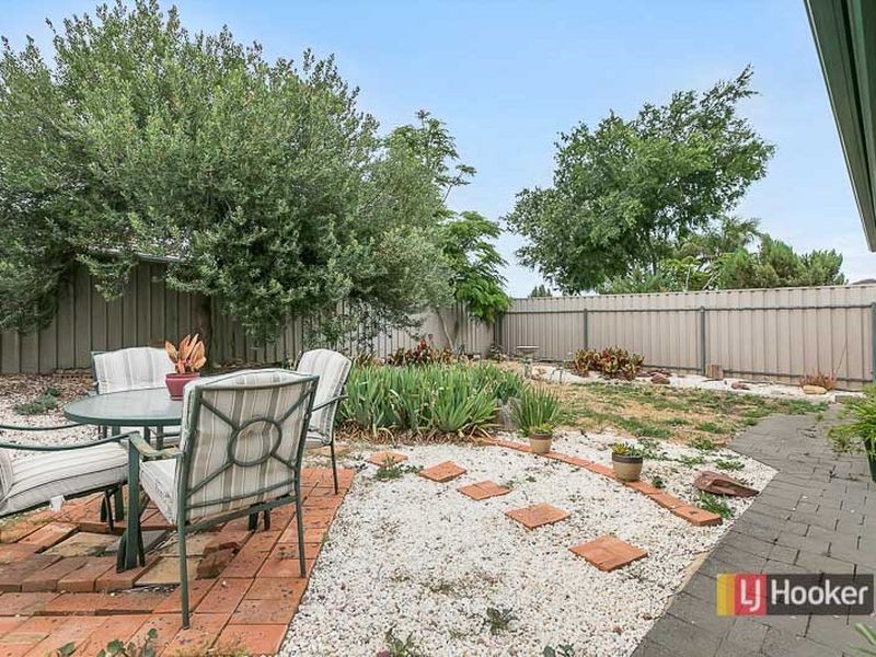 21 Windlass Square, Seaford Rise SA 5169