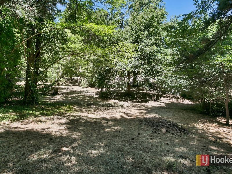 24 Pine Street, Stirling SA 5152