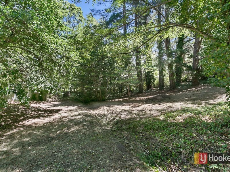 24 Pine Street, Stirling SA 5152