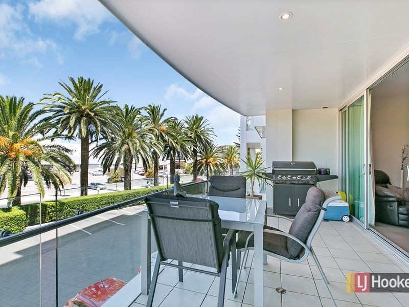 14/155 Brebner Drive, West Lakes SA 5021