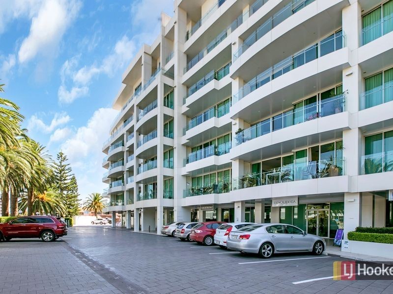 14/155 Brebner Drive, West Lakes SA 5021