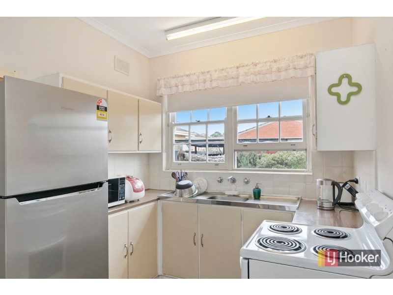 Unit 1/11-13 East Parade, Kingswood SA 5062