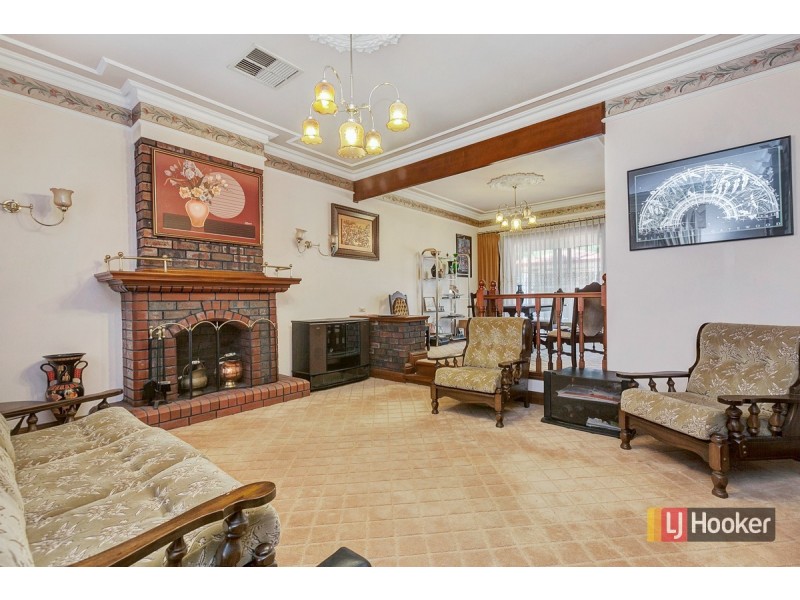 33 Blythewood Road, Torrens Park SA 5062