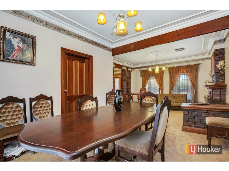 33 Blythewood Road, Torrens Park SA 5062