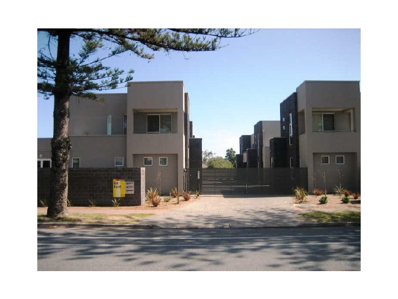79B Tapleys Hill Road, Glenelg North SA 5045