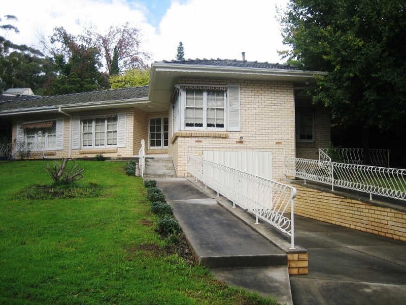 4 PAYNTER STREET, Glen Osmond SA 5064