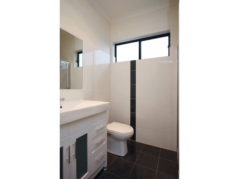 15a Condada Avenue, Park Holme SA 5043