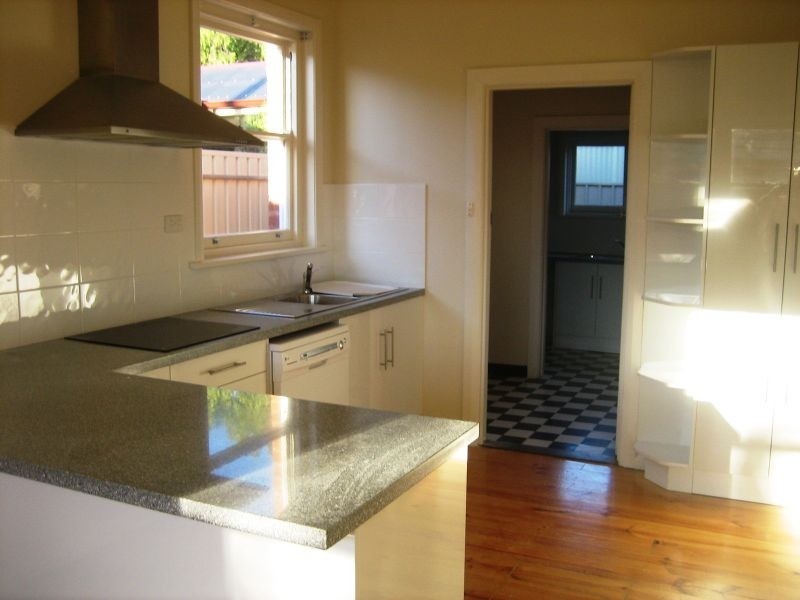 2 Griffiths Road, Plympton Park SA 5038