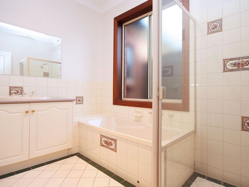 4A Spence Avenue, Myrtle Bank SA 5064