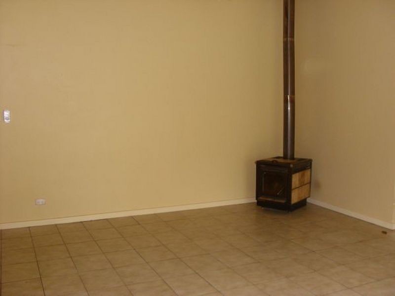 8 Tutt Avenue, Kingswood SA 5062