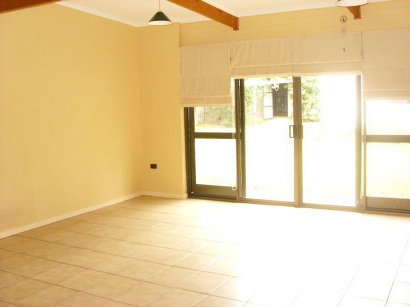 8 Tutt Avenue, Kingswood SA 5062