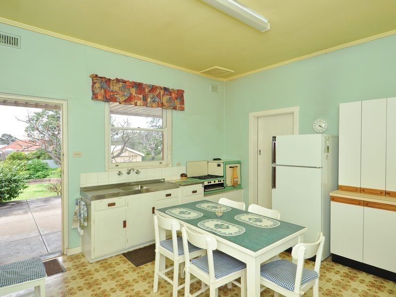 18 Barr Smith Avenue, Myrtle Bank SA 5064