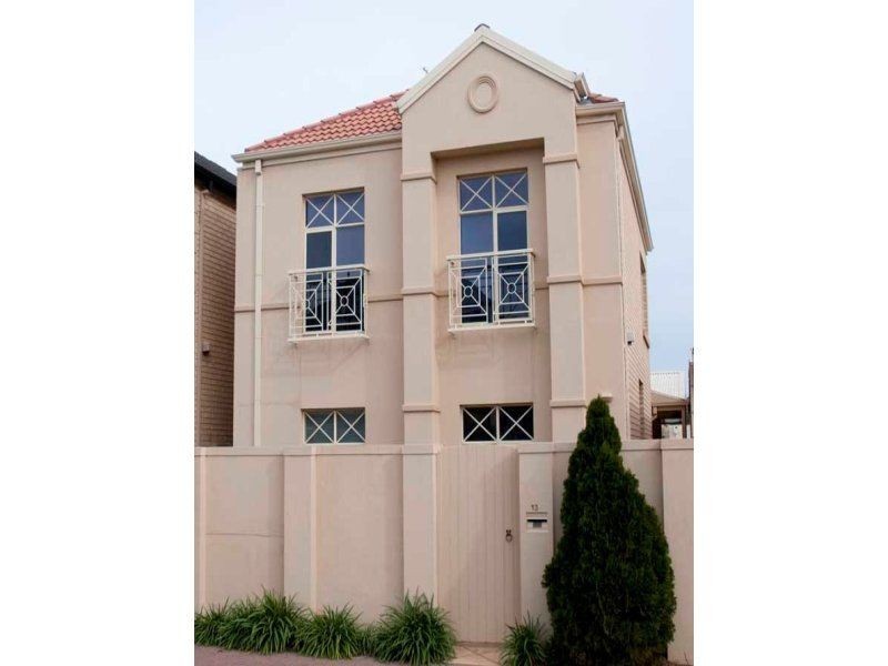 13 Carey Close, Glenelg North SA 5045