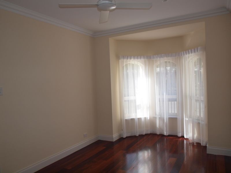 11 Dunks Street, Parkside SA 5063