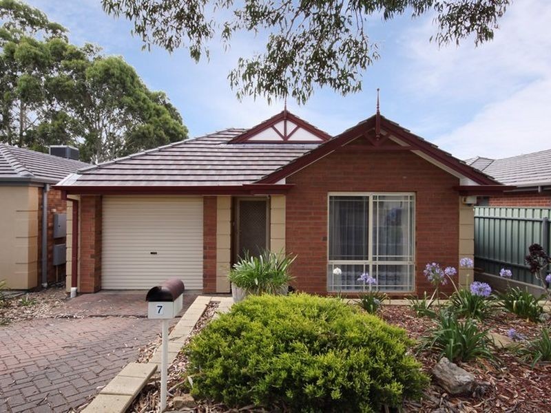 7 Merriton Avenue, St Marys SA 5042