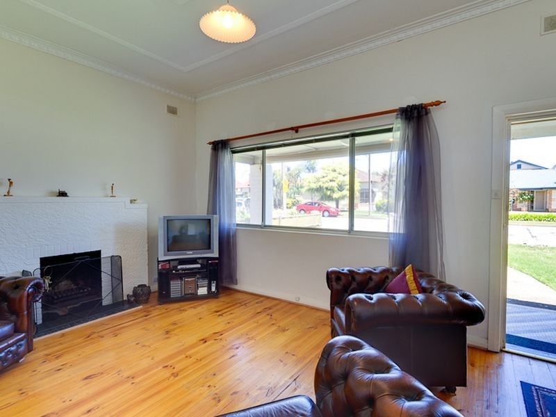 17 Wilkins Street, Glengowrie SA 5044