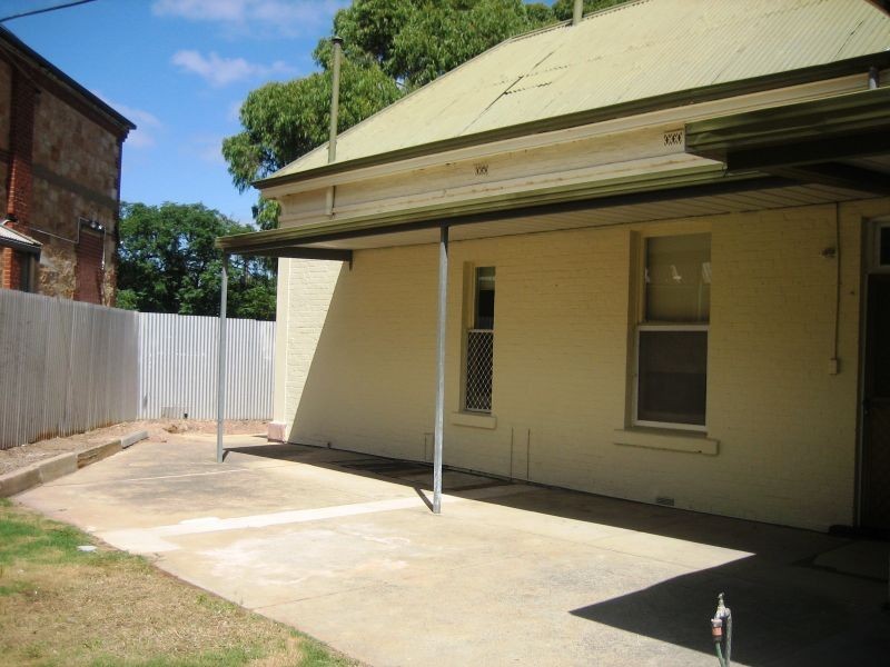 7 Kenilworth Road, Parkside SA 5063