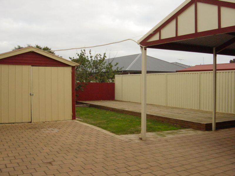 4 Waterhouse Road, South Plympton SA 5038