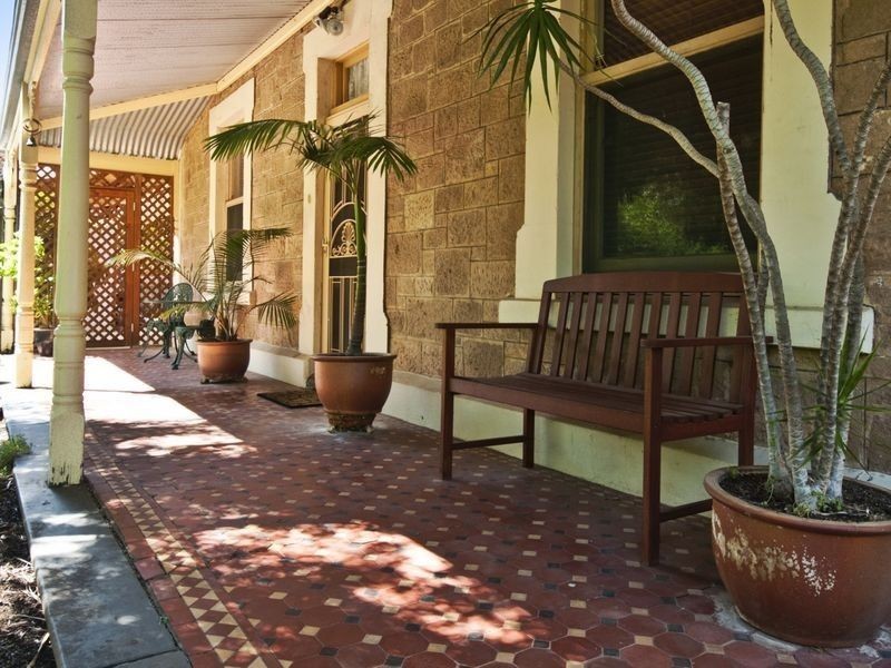89 Avenue Road, Clarence Gardens SA 5039
