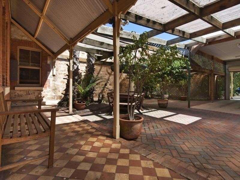 89 Avenue Road, Clarence Gardens SA 5039