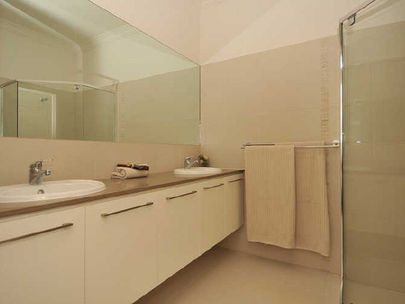 25A Ferguson Avenue, Myrtle Bank SA 5064