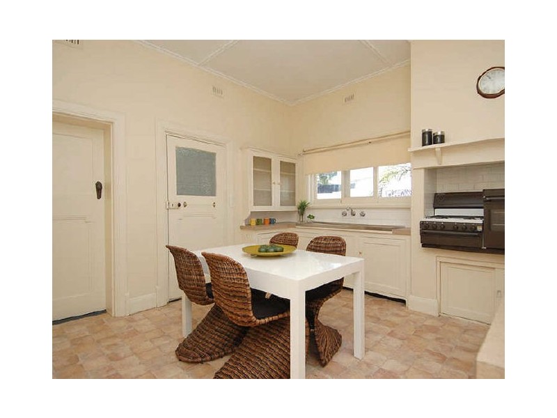 8A Fifth Avenue, Glenelg East SA 5045