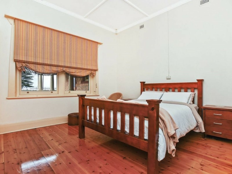 155 Hindmarsh Rd,, Victor Harbor SA 5211