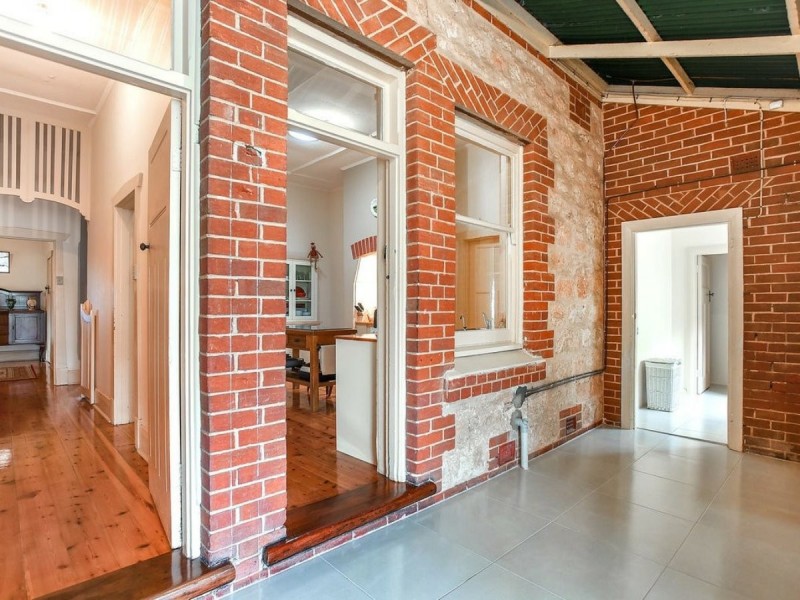 155 Hindmarsh Rd,, Victor Harbor SA 5211