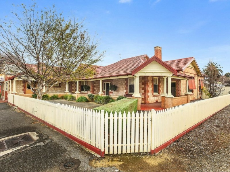 House and Shop/155 Hindmarsh Rd, Victor Harbor SA 5211