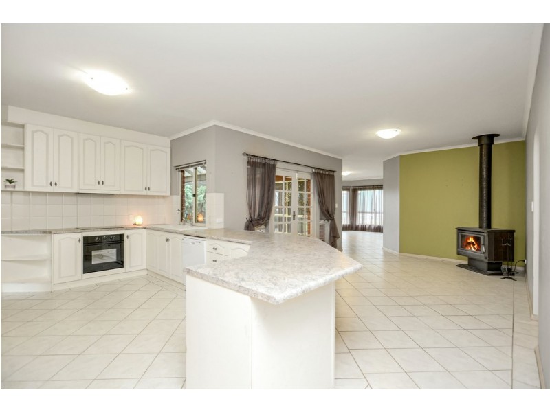 14 Agnes Gillespie Drive,, Hayborough SA 5211