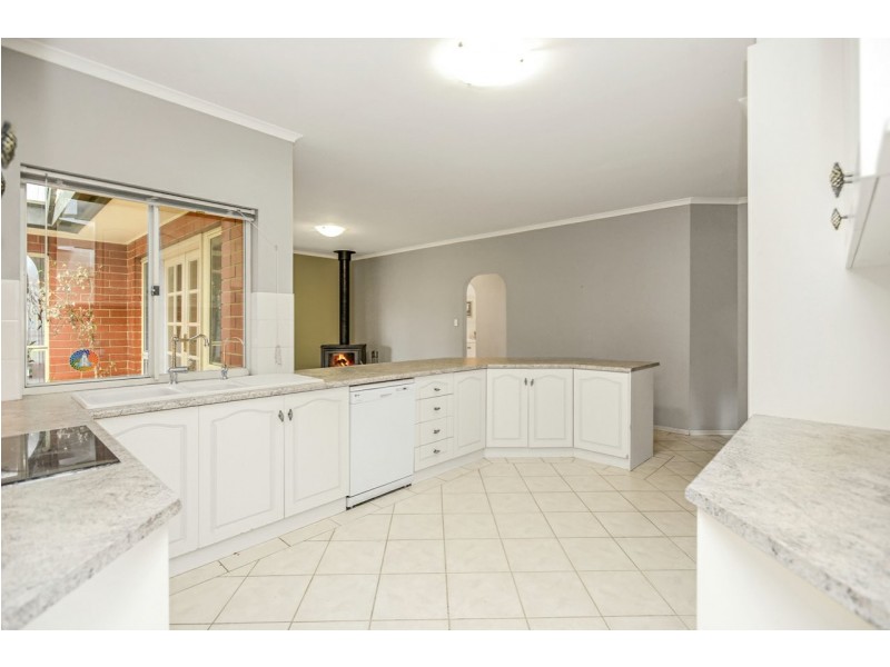 14 Agnes Gillespie Drive,, Hayborough SA 5211