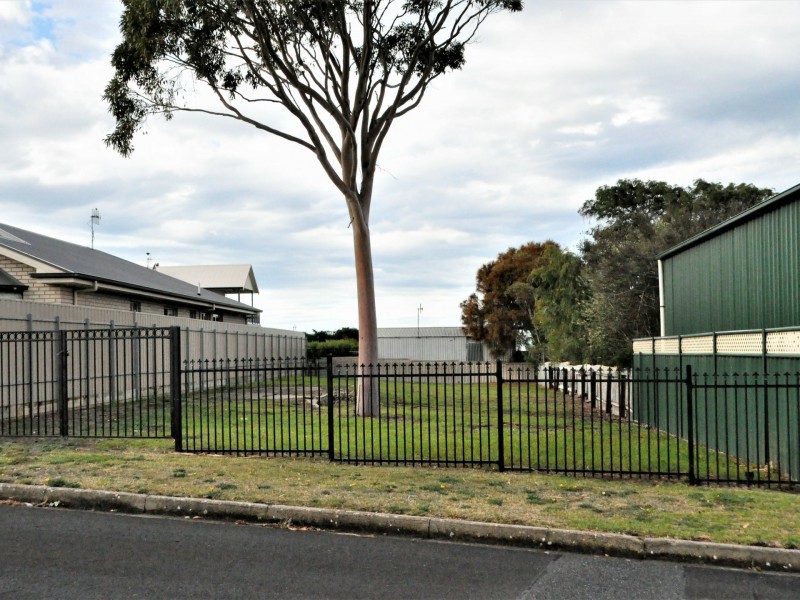 30 Dundalk Avenue, Mccracken SA 5211