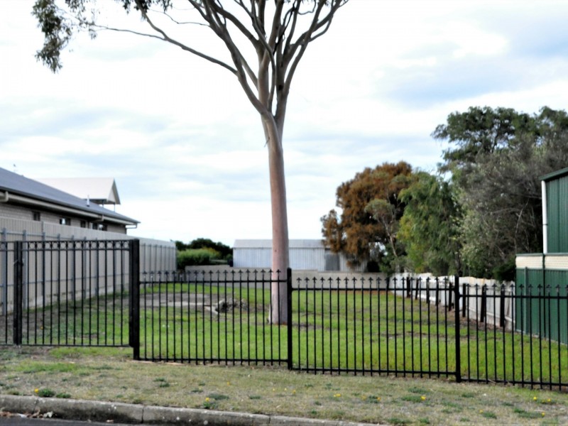 30 Dundalk Avenue, Mccracken SA 5211