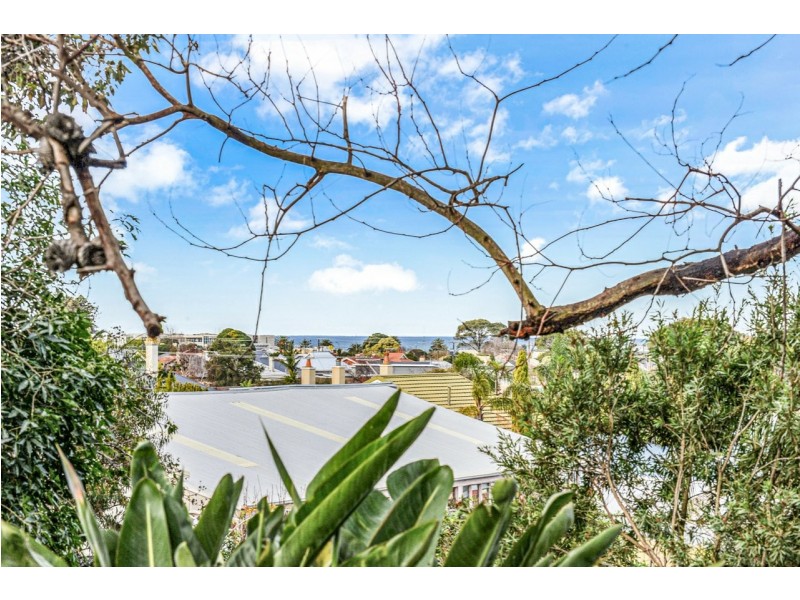 110 Crozier Road, Victor Harbor SA 5211