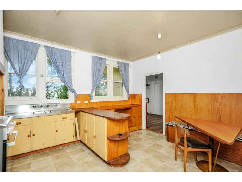 110 Crozier Road, Victor Harbor SA 5211