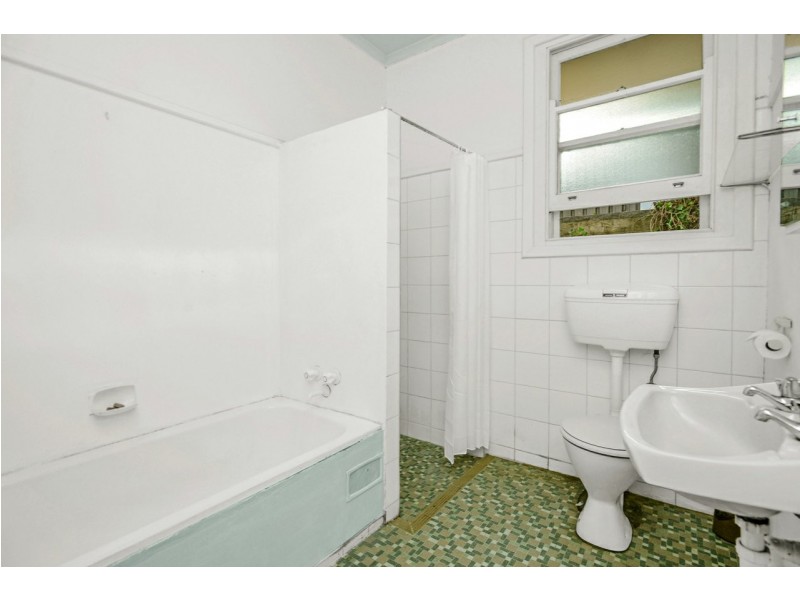 110 Crozier Road, Victor Harbor SA 5211