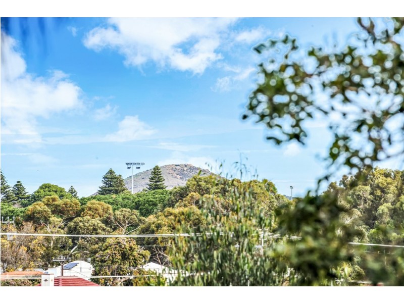 110 Crozier Road, Victor Harbor SA 5211