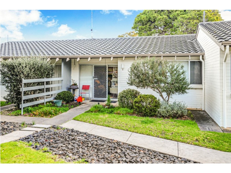Unit 4/55 Grantley Avenue, Victor Harbor SA 5211